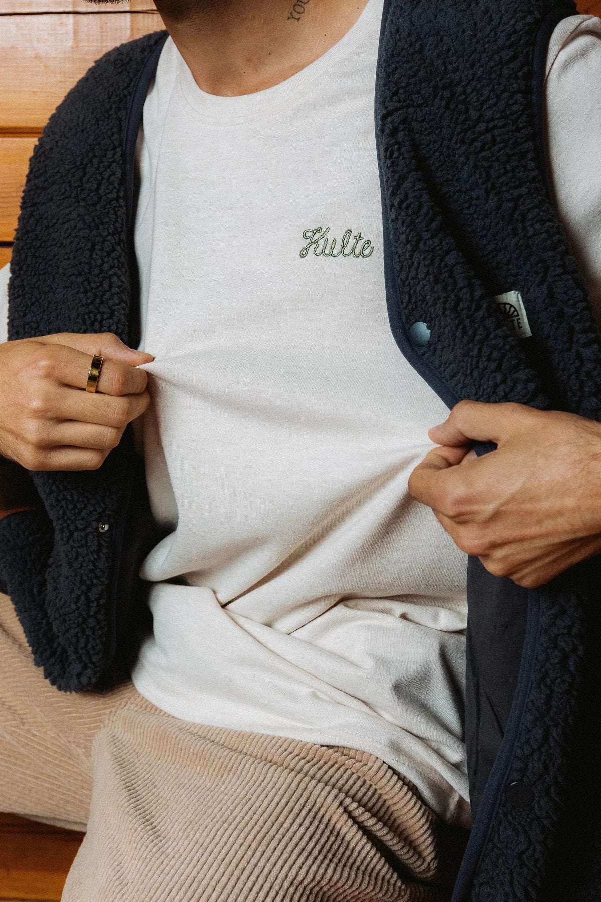 Gilet Polaire Sans Manches Carbone KULTE, détail
