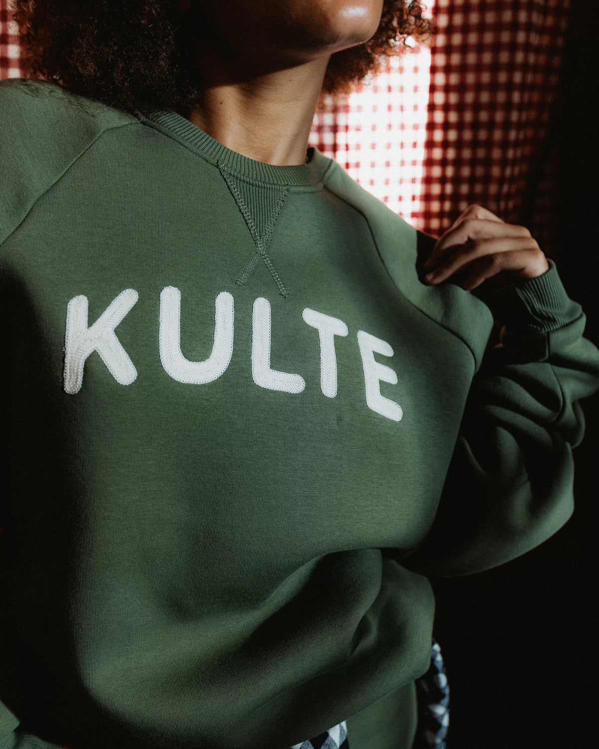Sweat Rounded Kaki KULTE, détail