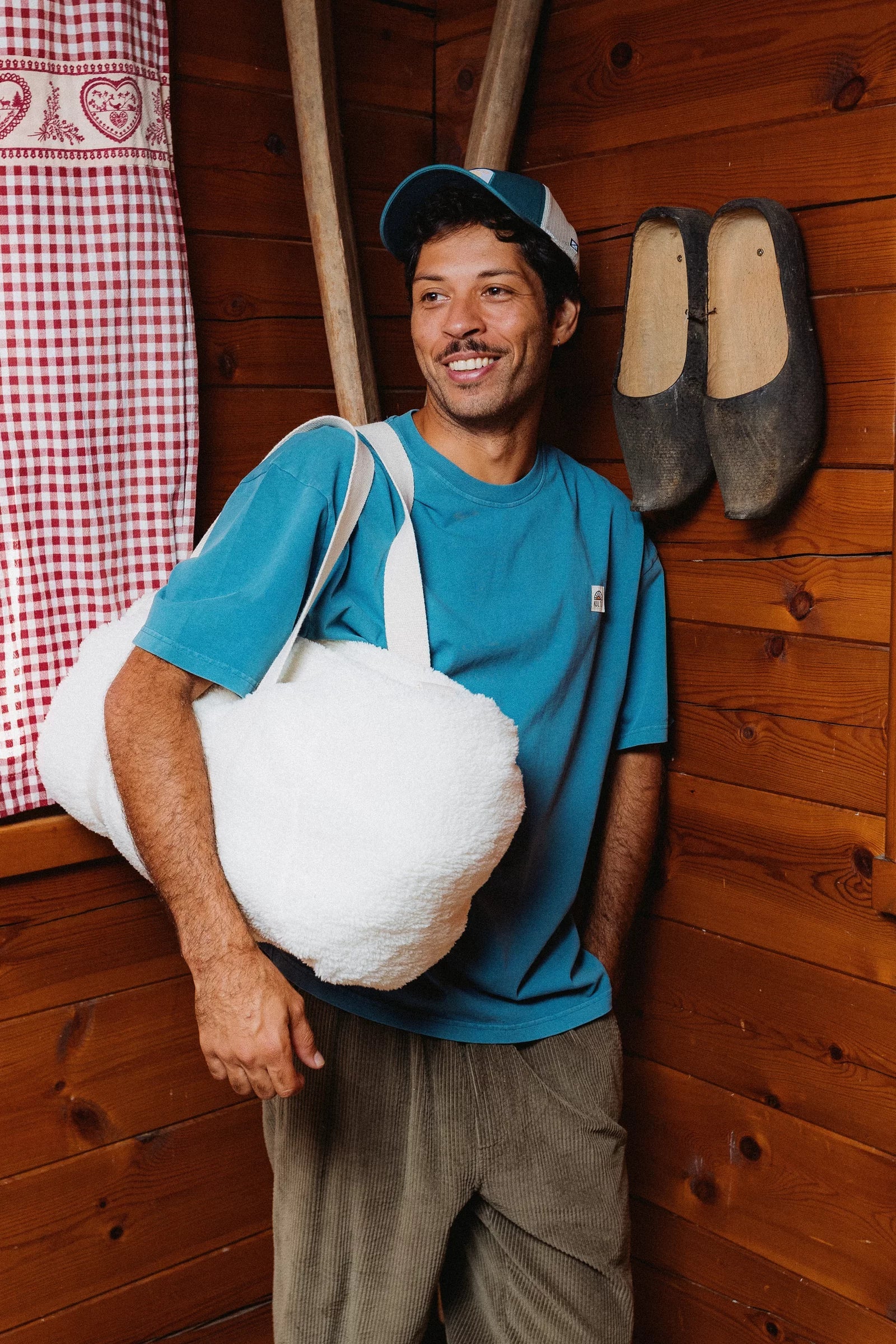 Pant Velours Kaki KULTE, porté